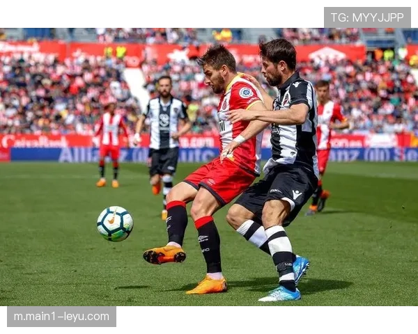 赫罗纳本赛季开局不佳 防守漏洞暴露导致排名下滑